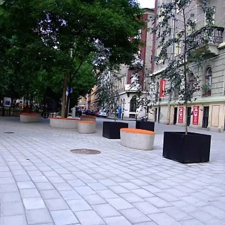 דירה Ny Cafe Apartment, Romantic & Central, 30m2, Ac